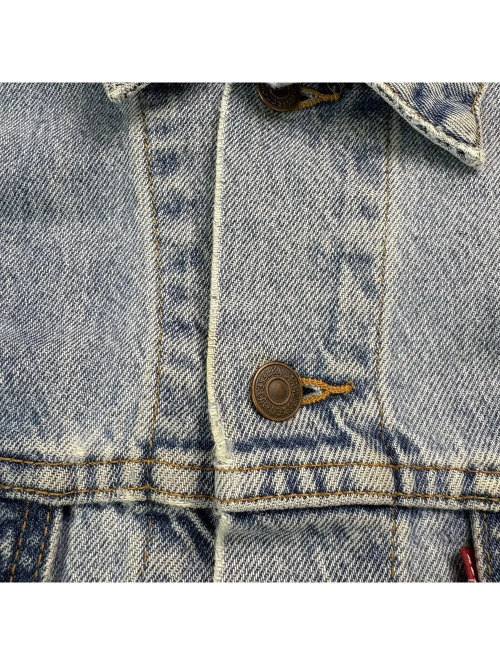 Vintage 90s Levi’s Type 3 Denim Jean Trucker Jacket Size Medium Distressed 70507